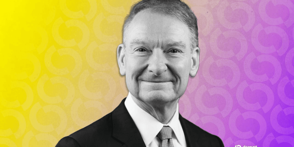 SEC Officials Push US Crypto Ambitions in Debut Podcast Episode